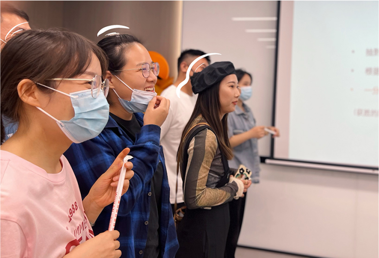 152902111.png 152902111.png